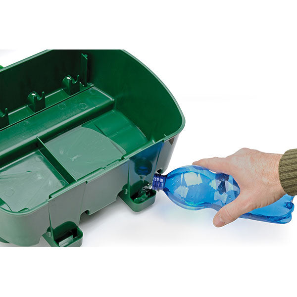 Wasserbehälter der Brutmaschine